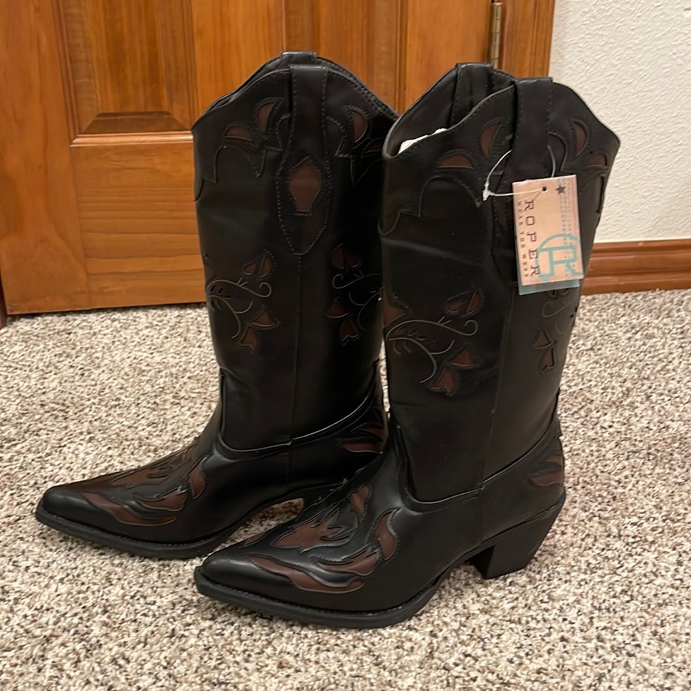 NWT Womens Roper Western Boots 9